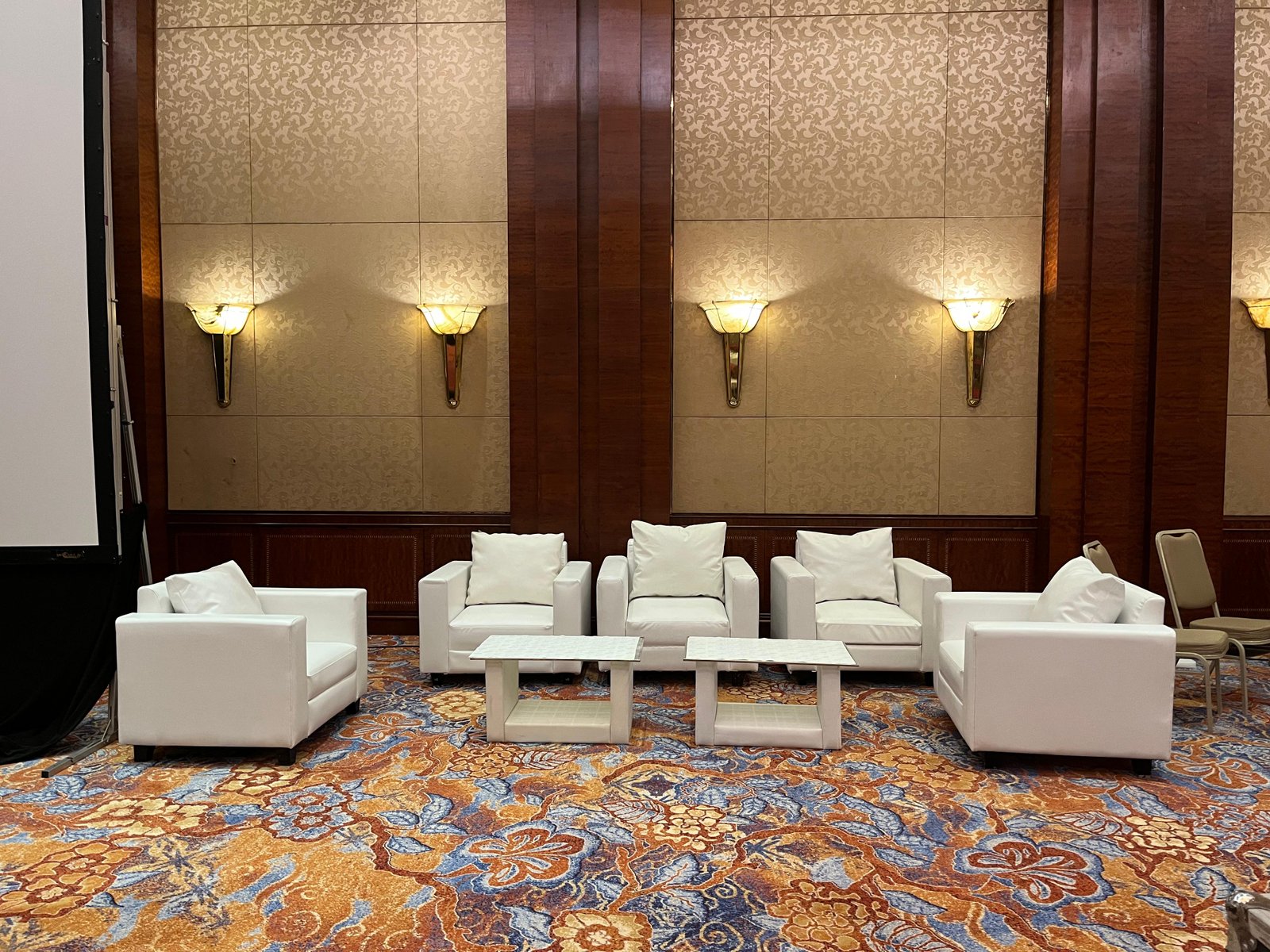 SEWA SOFA LOKASI SEKITAR KEMAYORAN DI JAKARTA PUSAT