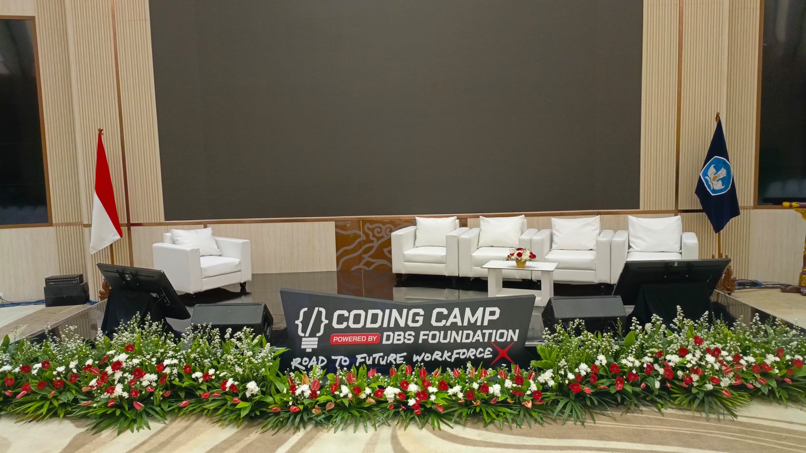 SEWA SOFA LOKASI SEKITAR PESANGGRAHAN DI JAKARTA SELATAN