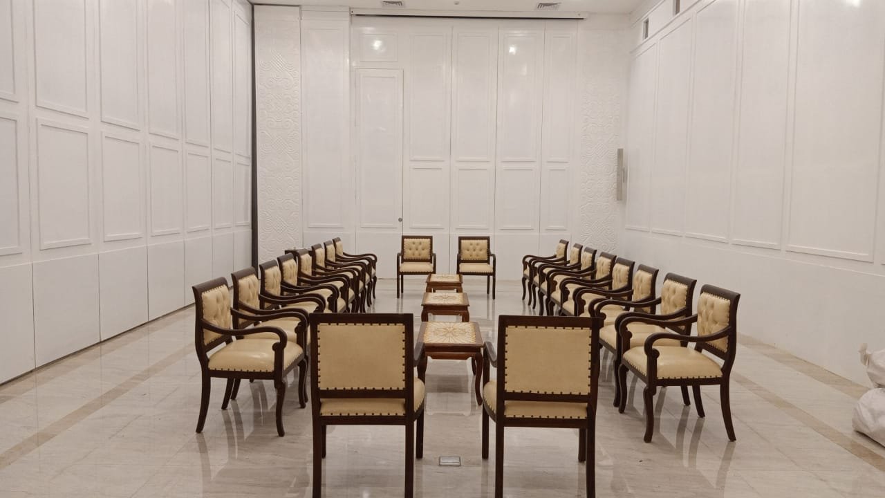 Sewa Kursi VIP Armchair di Graha Dika – Cawang Jakarta Timur