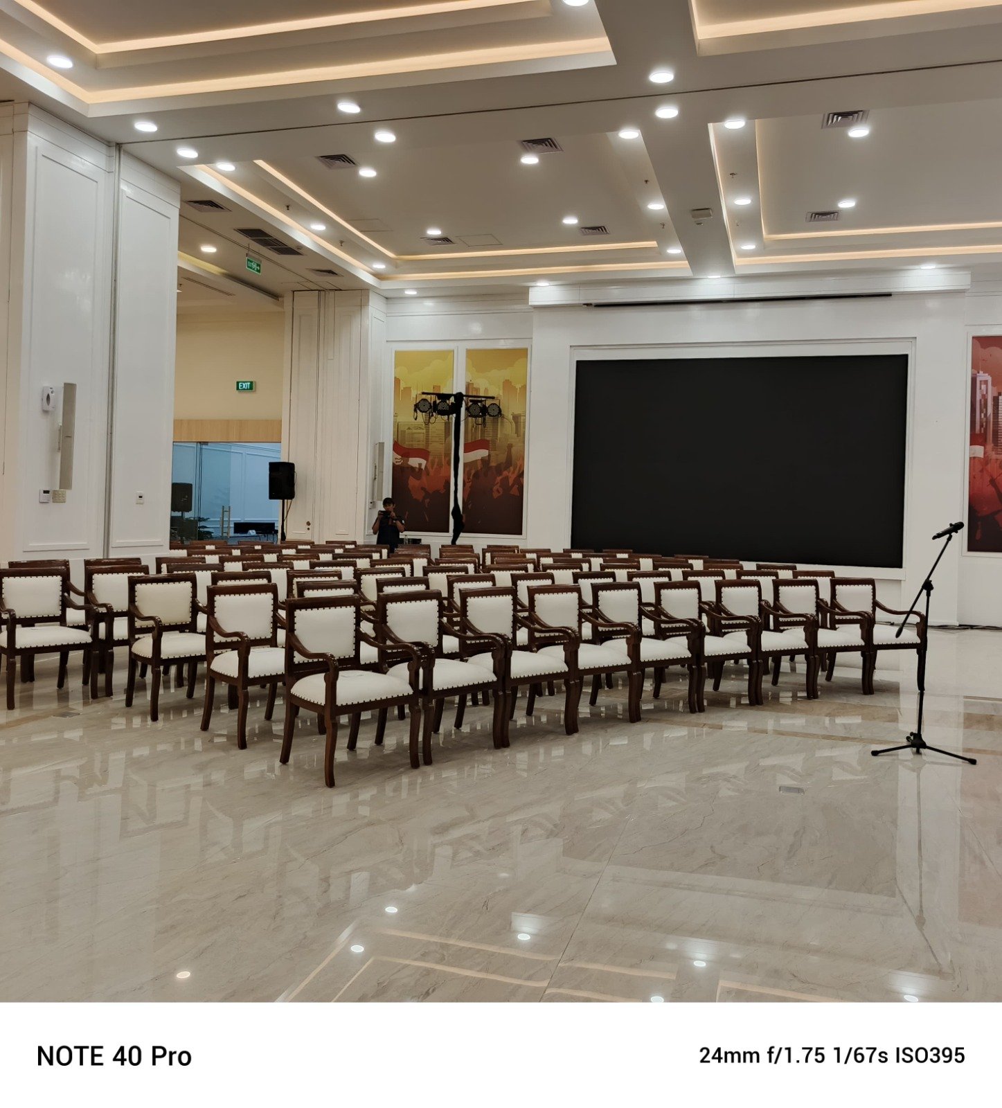 Sewa Kursi VIP Armchair di Sawah Besar Jakarta Pusat