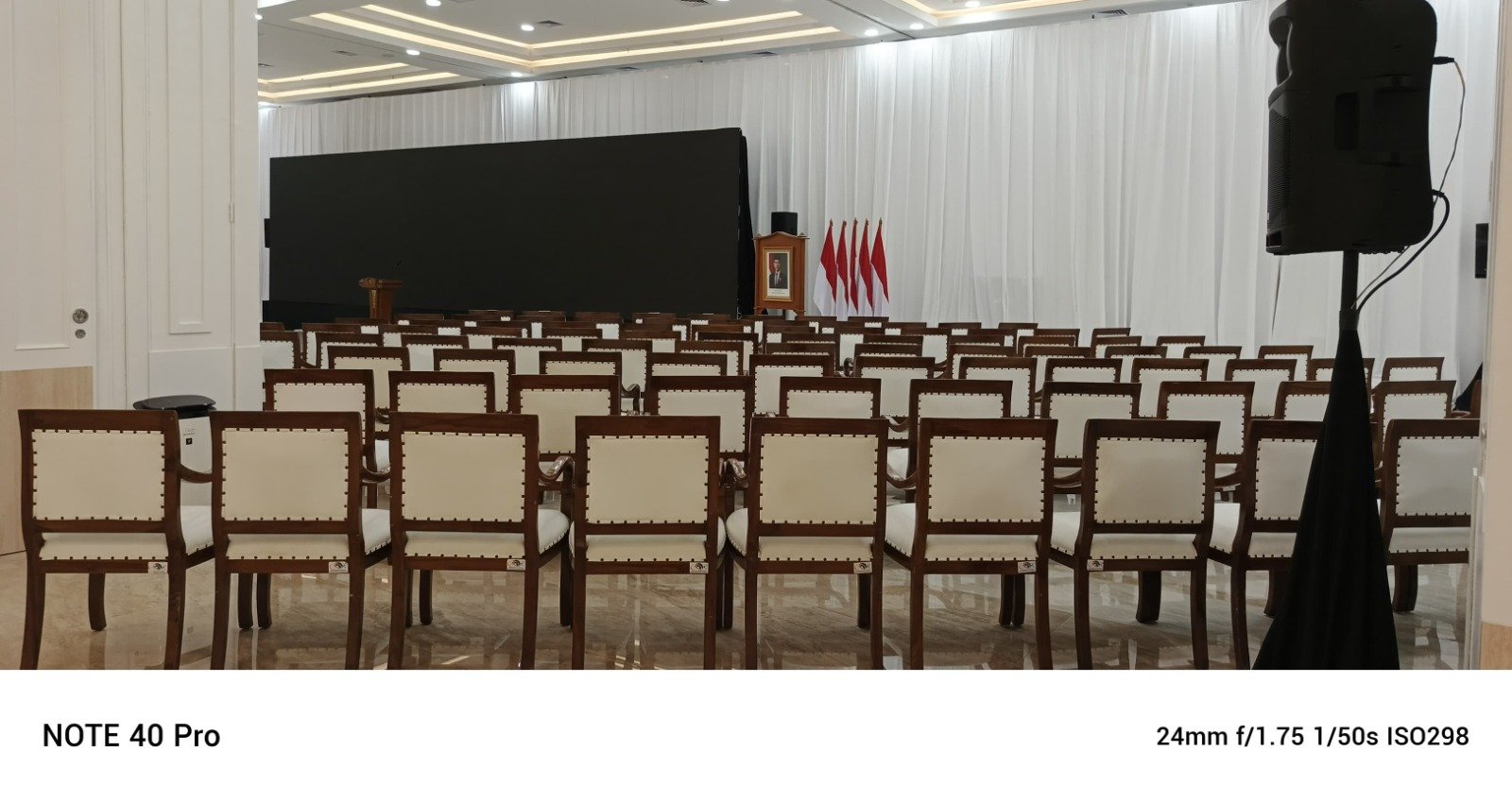 Sewa Kursi VIP Armchair di Cigombong Kabupaten Bogor