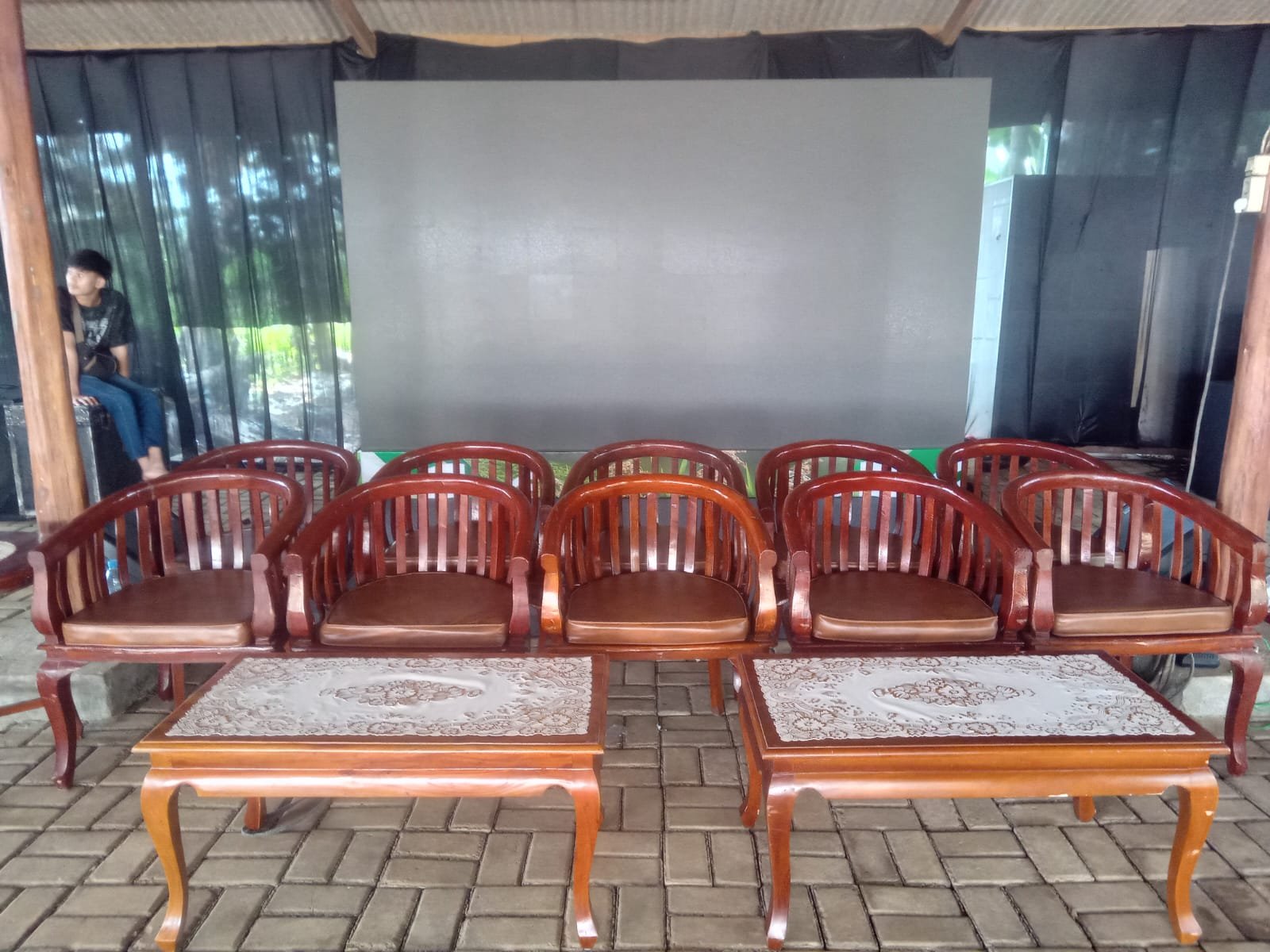 Sewa Kursi Betawi di Villa &amp;amp; Resort Puncak Kabupaten Bogor