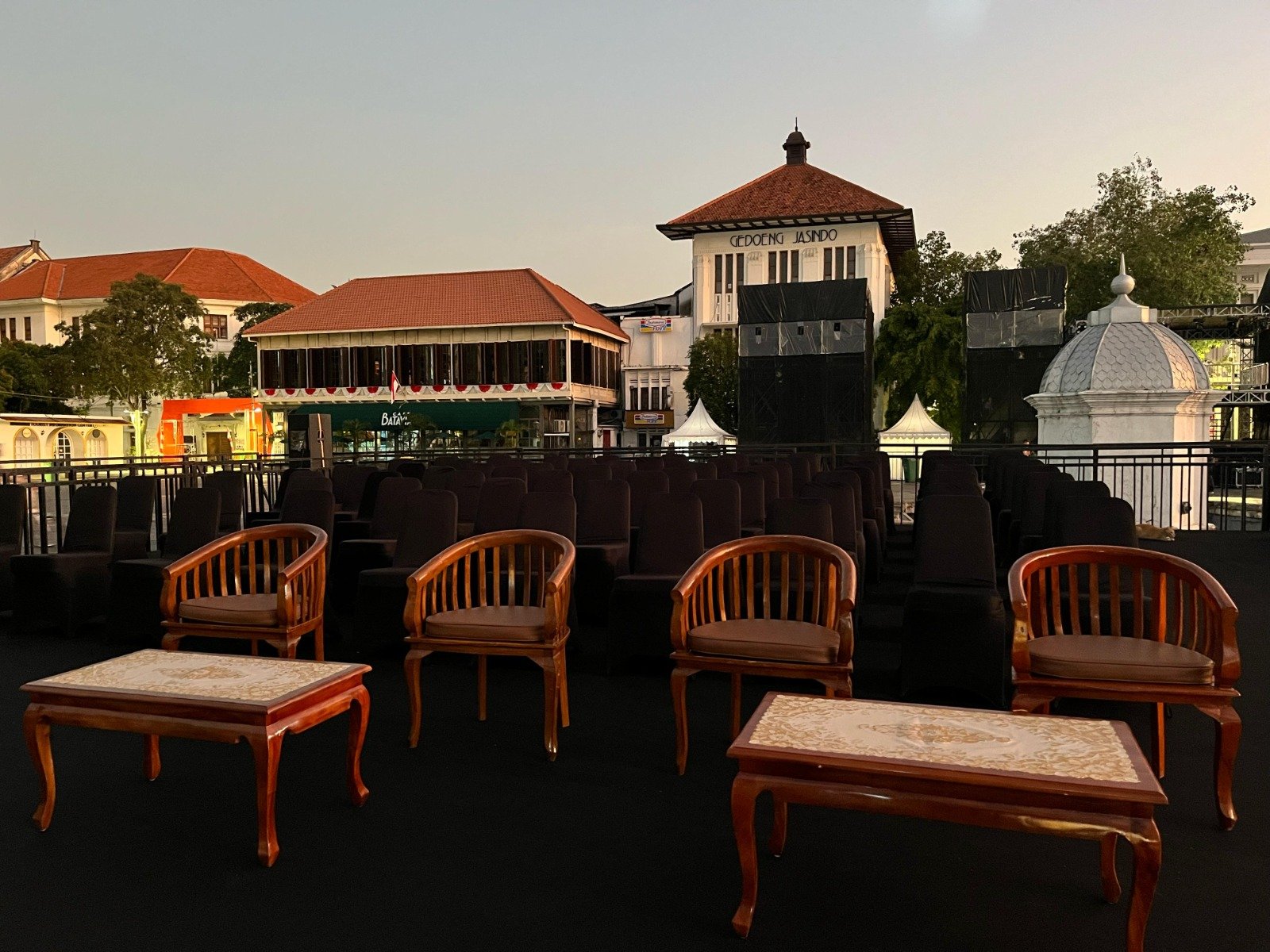 Sewa Kursi Betawi di Kebayoran Lama Jakarta Selatan