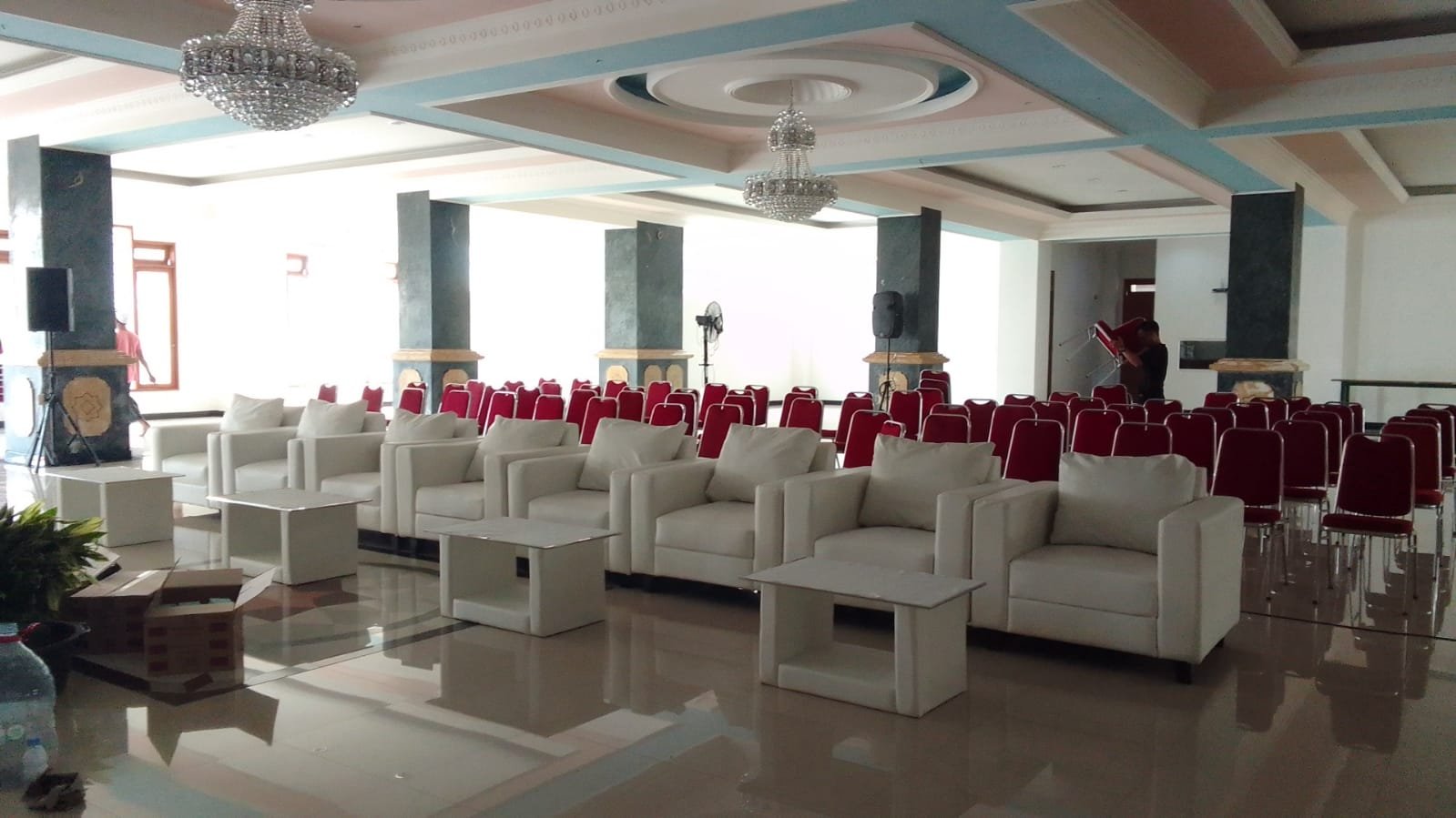 Sewa Sofa VIP di The Breeze BSD City Tangerang Selatan
