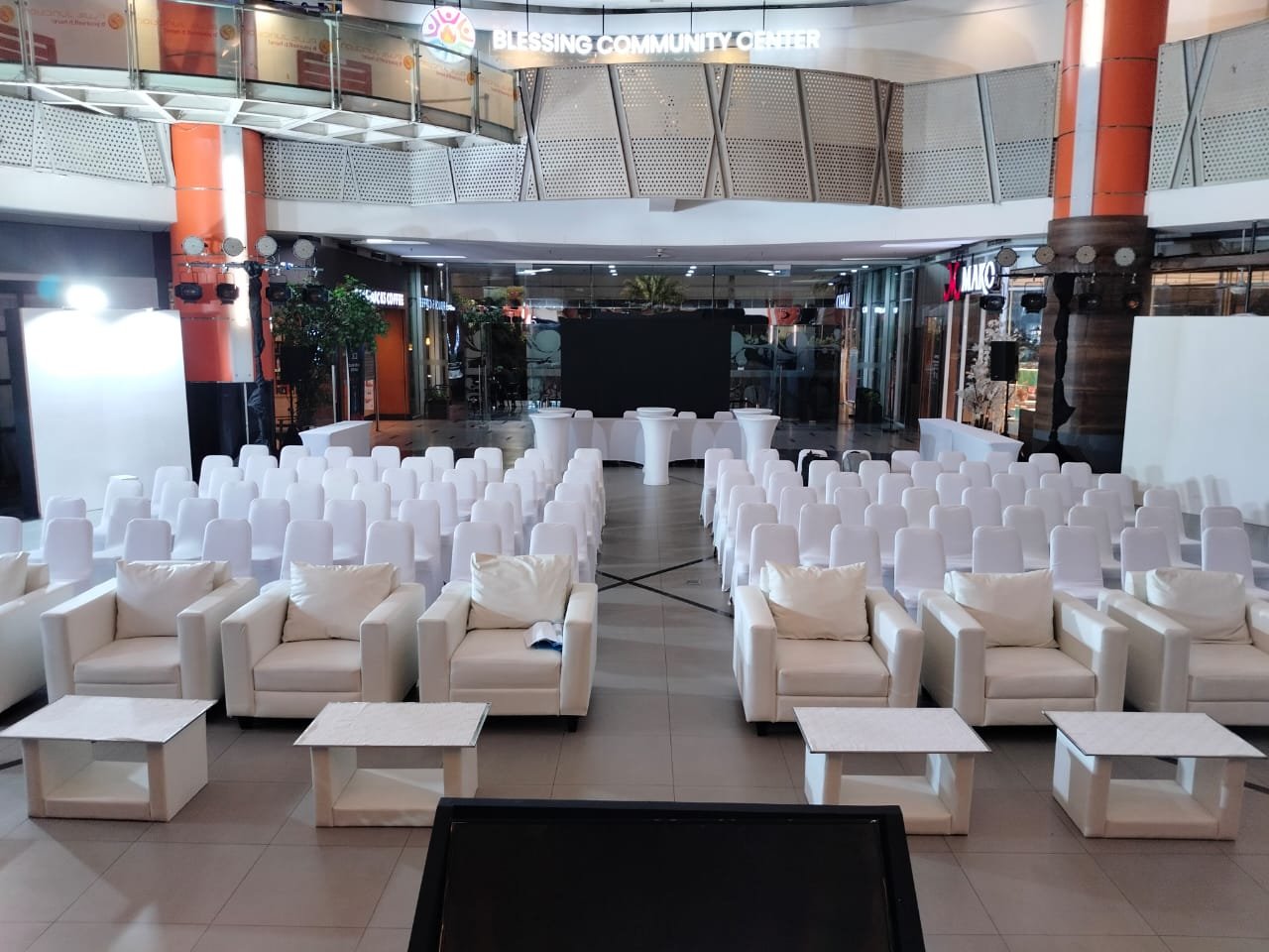 Sewa Sofa VIP di Monas Jakarta Pusat