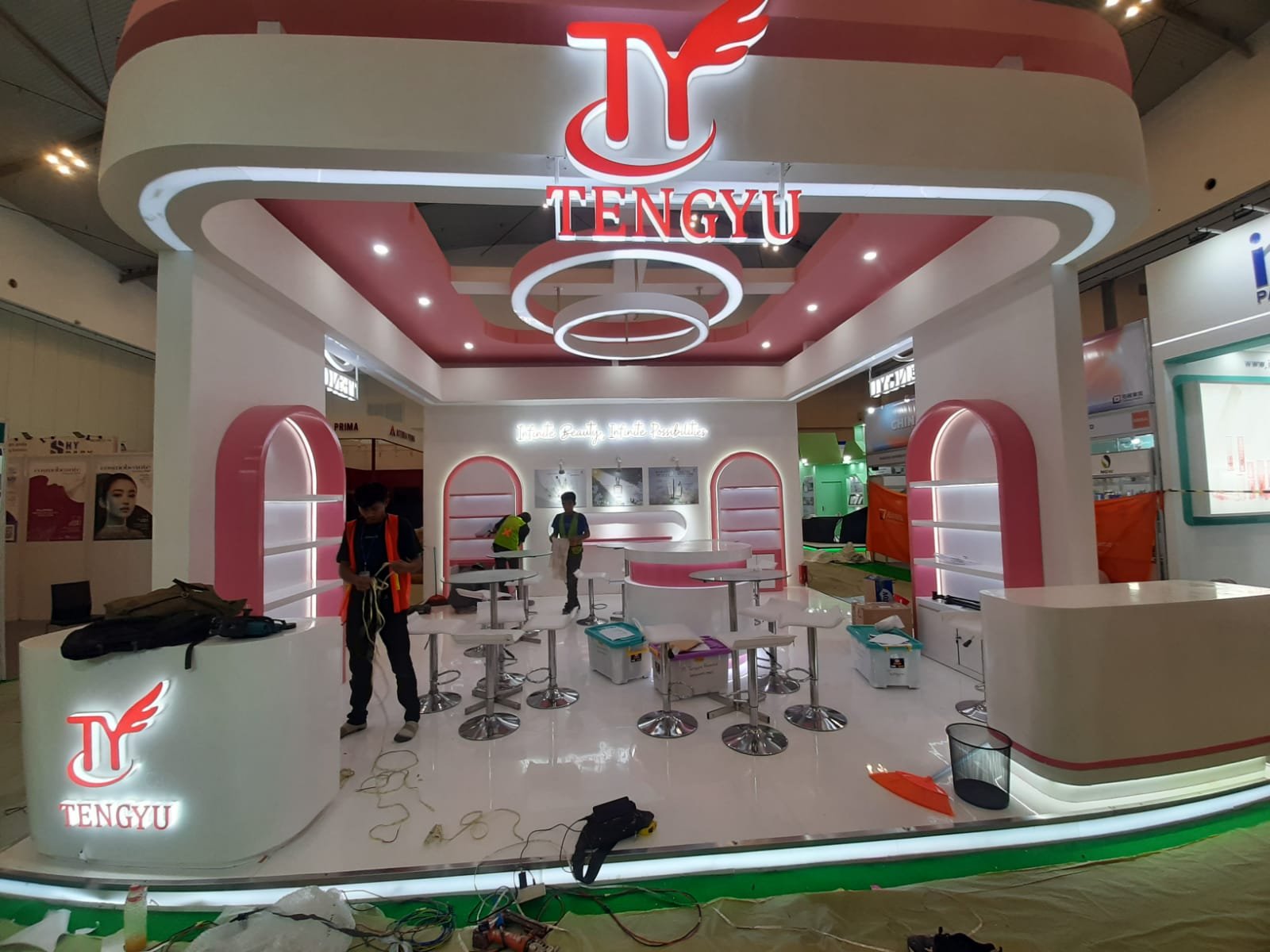 Sewa Barstool di Serpong Utara Tangerang Selatan